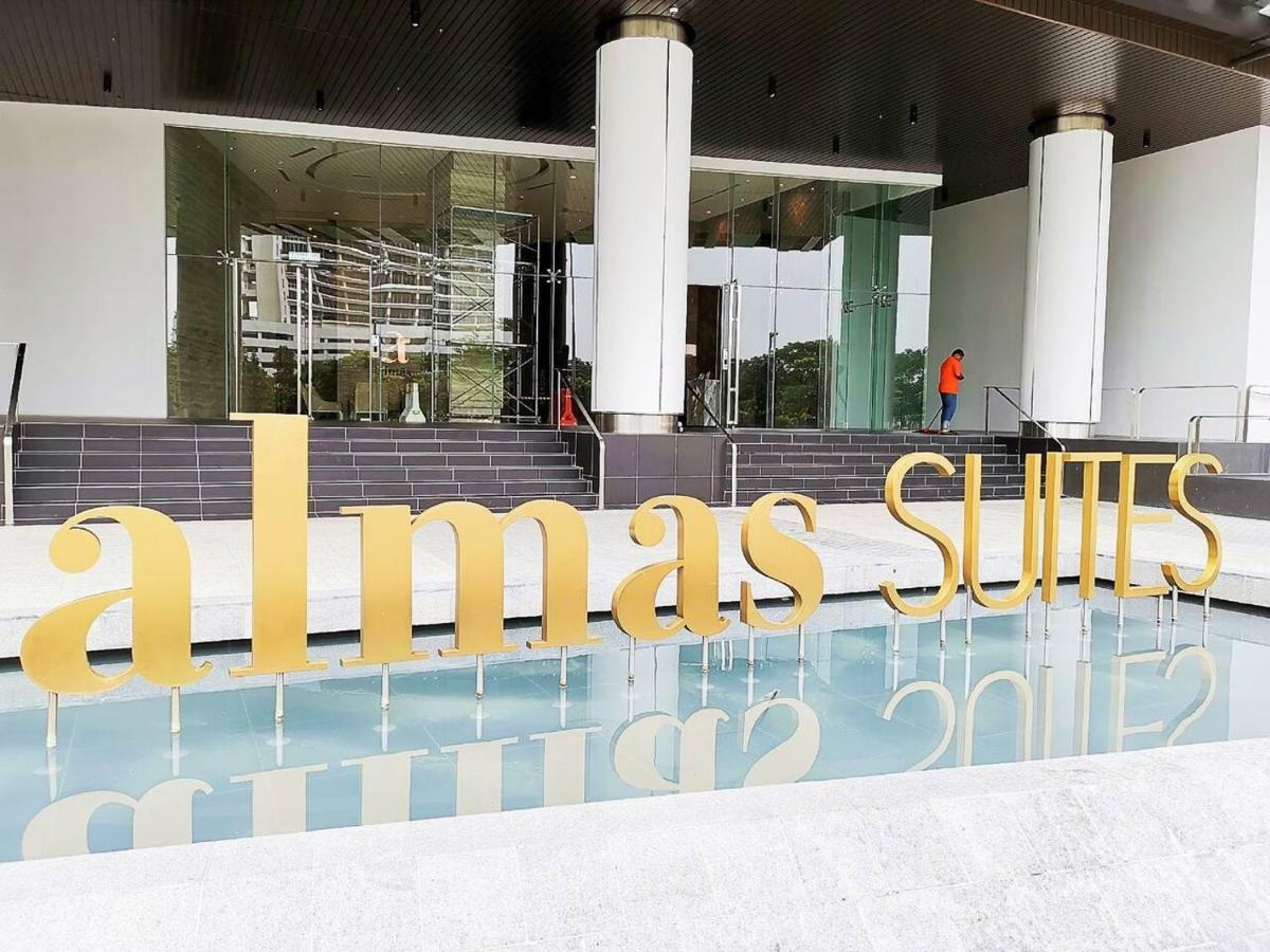 Almas Suites By Jbcity Home Nusajaya  Extérieur photo