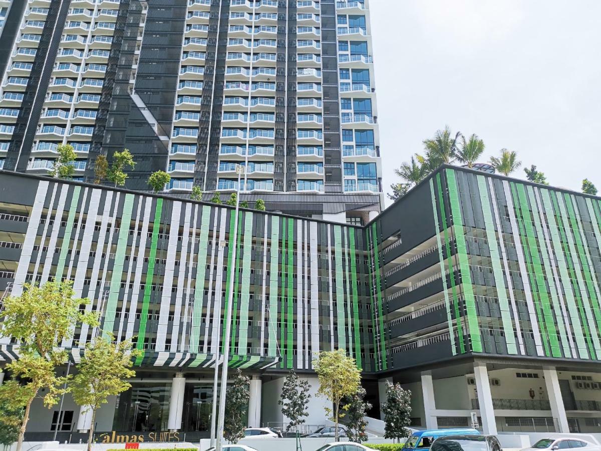 Almas Suites By Jbcity Home Nusajaya  Extérieur photo